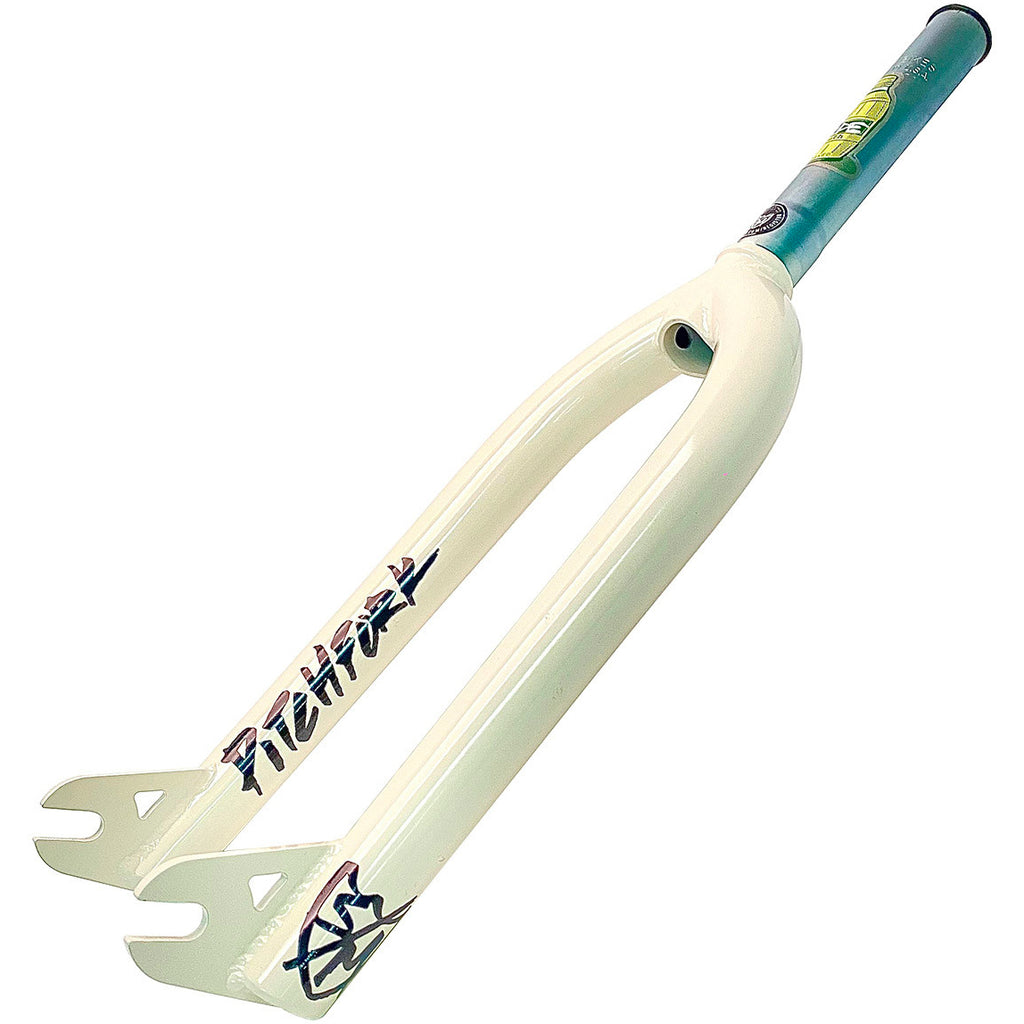 S&M Widemouth Pitchfork