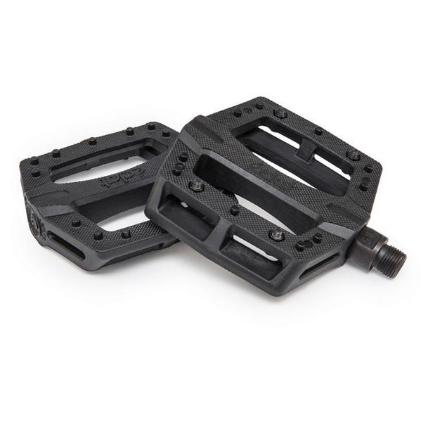 Black metal deals bike pedals