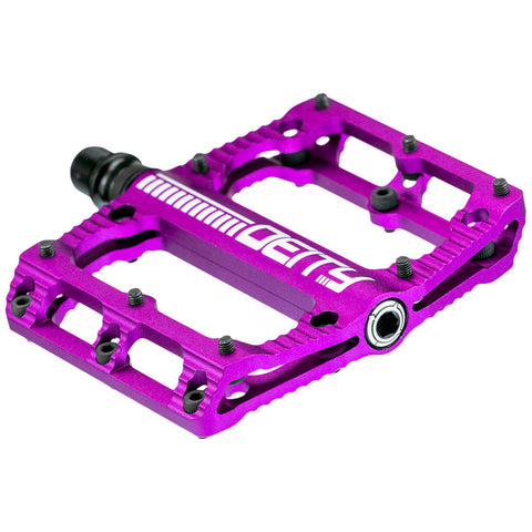 Deity Black Kat Aluminum Pedals – ORIOL BIKE SHOP